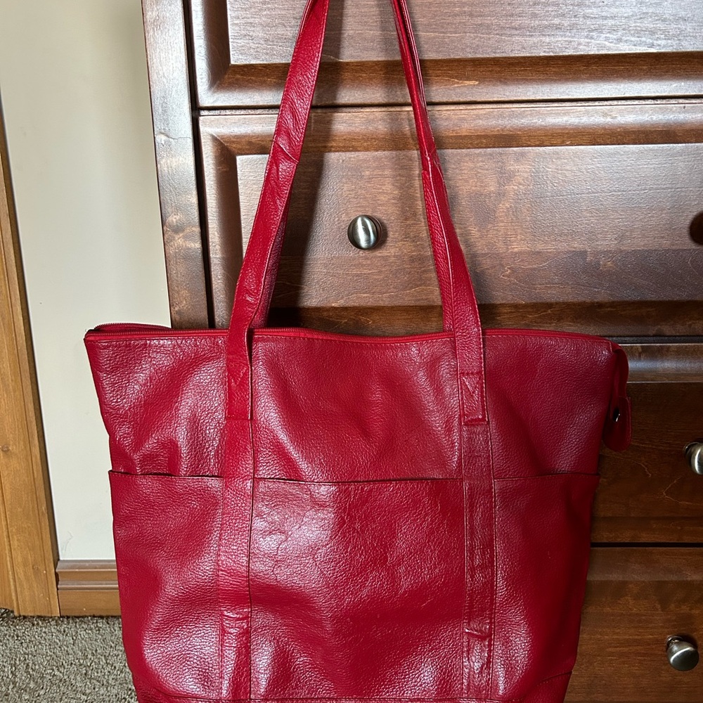 🔴Wilsons Genuine Leather Tote Bag Purse Red 12x18x6LikeNew 6ExteriorPocketsLined